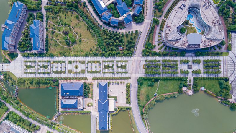 智能硬件代工：揭秘定制价格背后的考量因素**