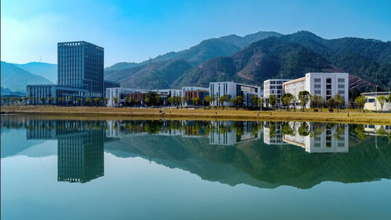 SMT钢网开口：揭秘其在电子制造中的关键作用